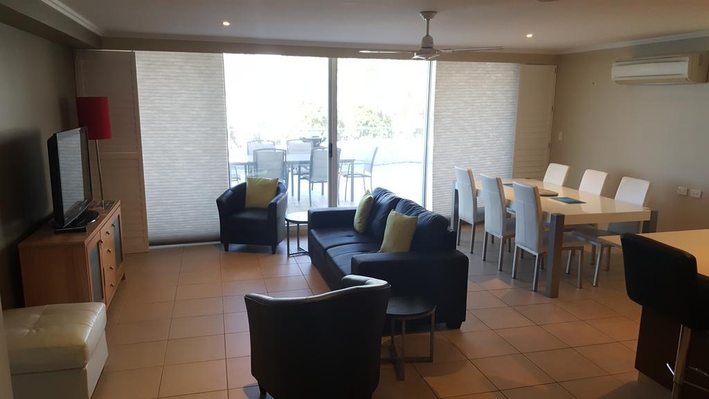 Pier Resort Urangan Exterior foto