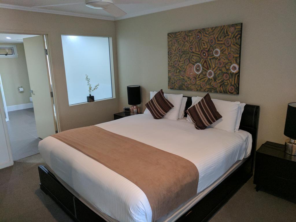 Pier Resort Urangan Exterior foto