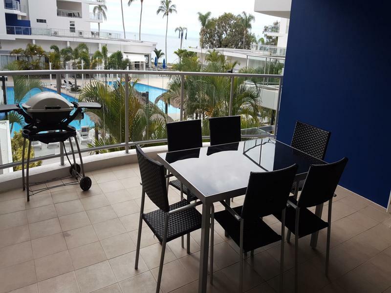 Pier Resort Urangan Exterior foto